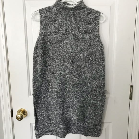 Mossimo Supply Co. Sweaters - Sleeveless Sweater Vest